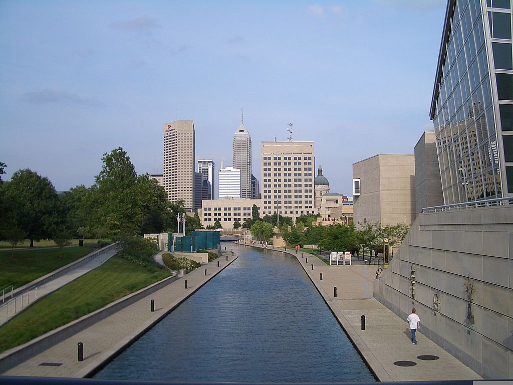 C4241-Indianapolis-Canal