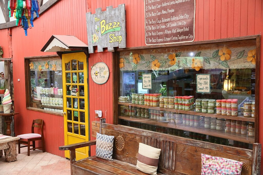 Store at Bohol bee farm - butikk