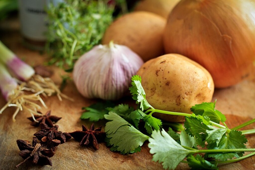 Fresh Ingredients (Unsplash)