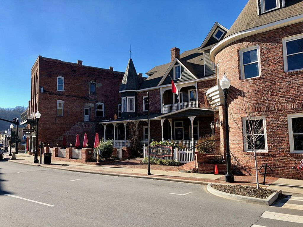 The Imperial Hotel, Canton, NC (32845310438)