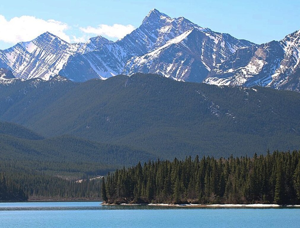 Old Baldy seen from Barrier Lake
