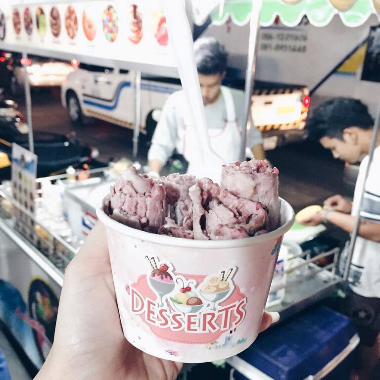 night markets in phuket | royal paradise night market