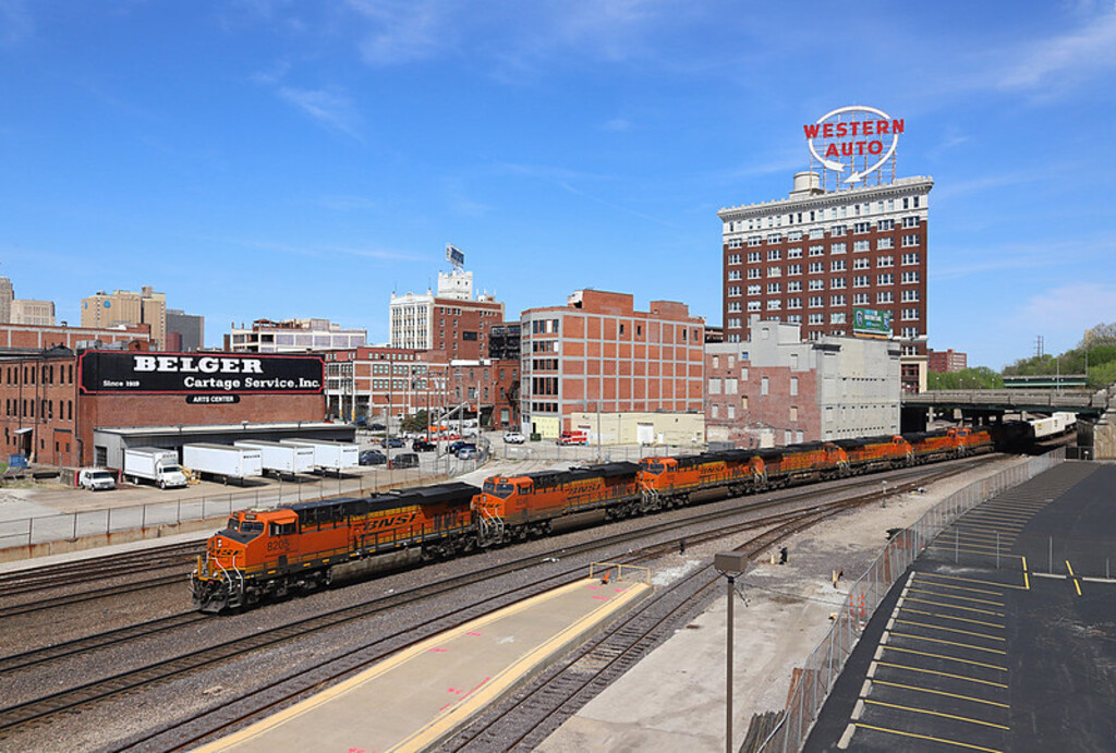 BNSF 8205, Kansas City