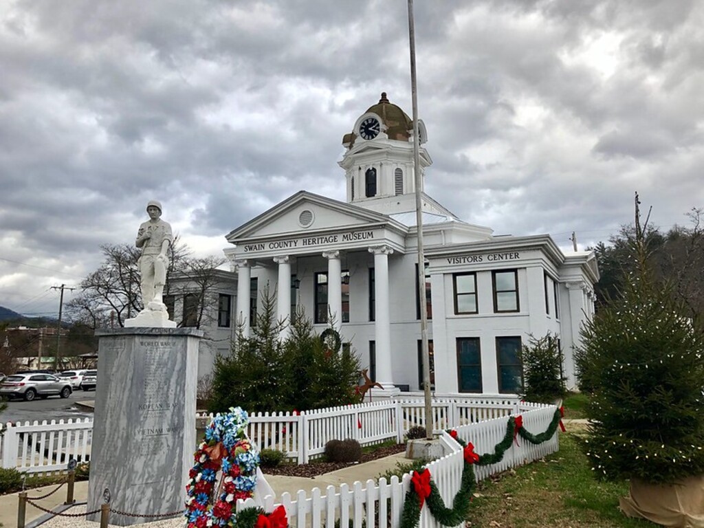 Swain County Courthouse, Bryson City, NC
