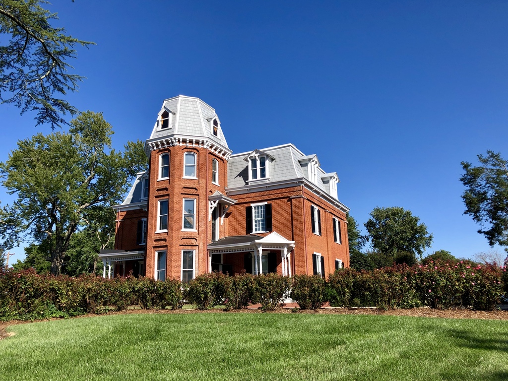 Tate House (Morganton Savings Bank), Morganton, NC