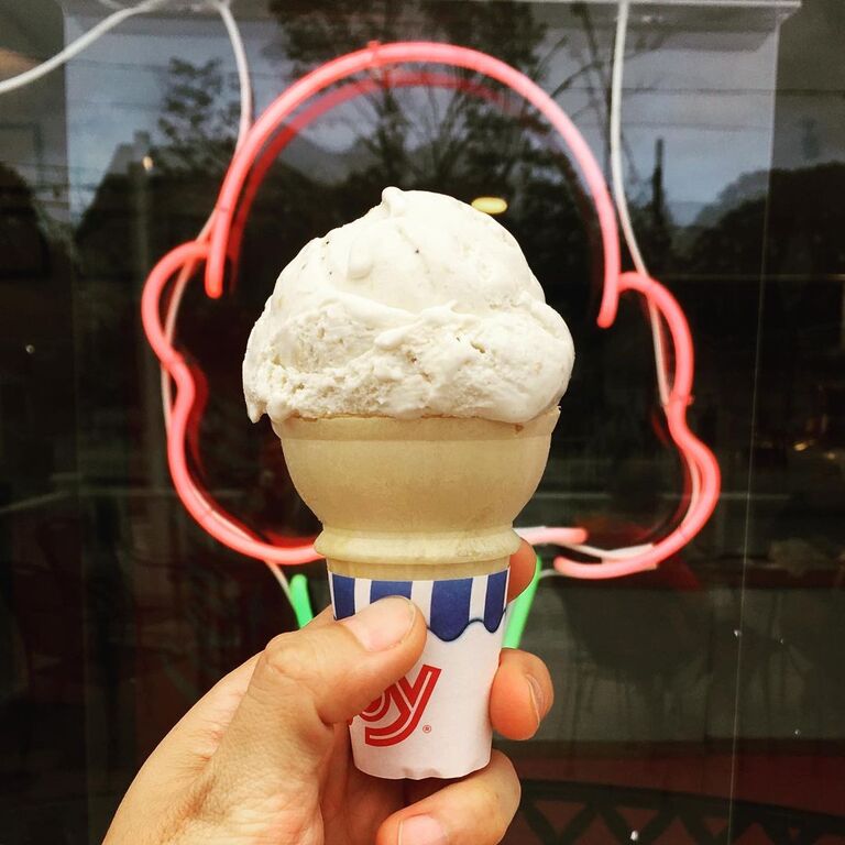 things to do in cape cod hyannis | enjoy a cone from katie's homemade ice cream