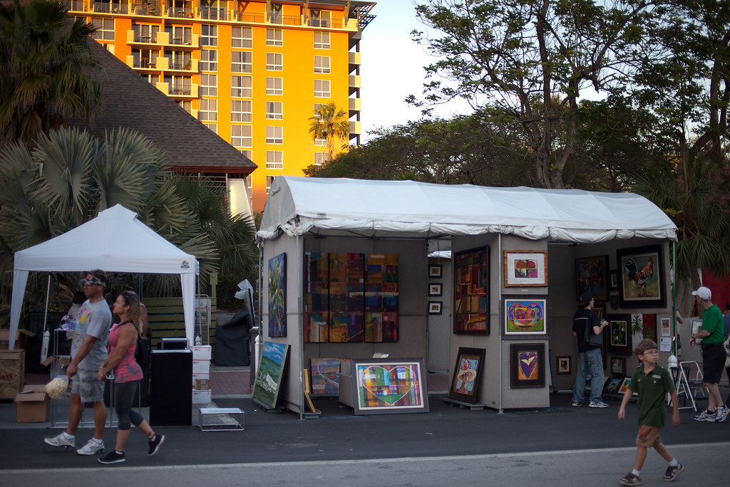Coconut Grove Arts Festival 2011 | 110219-1503-jikatu