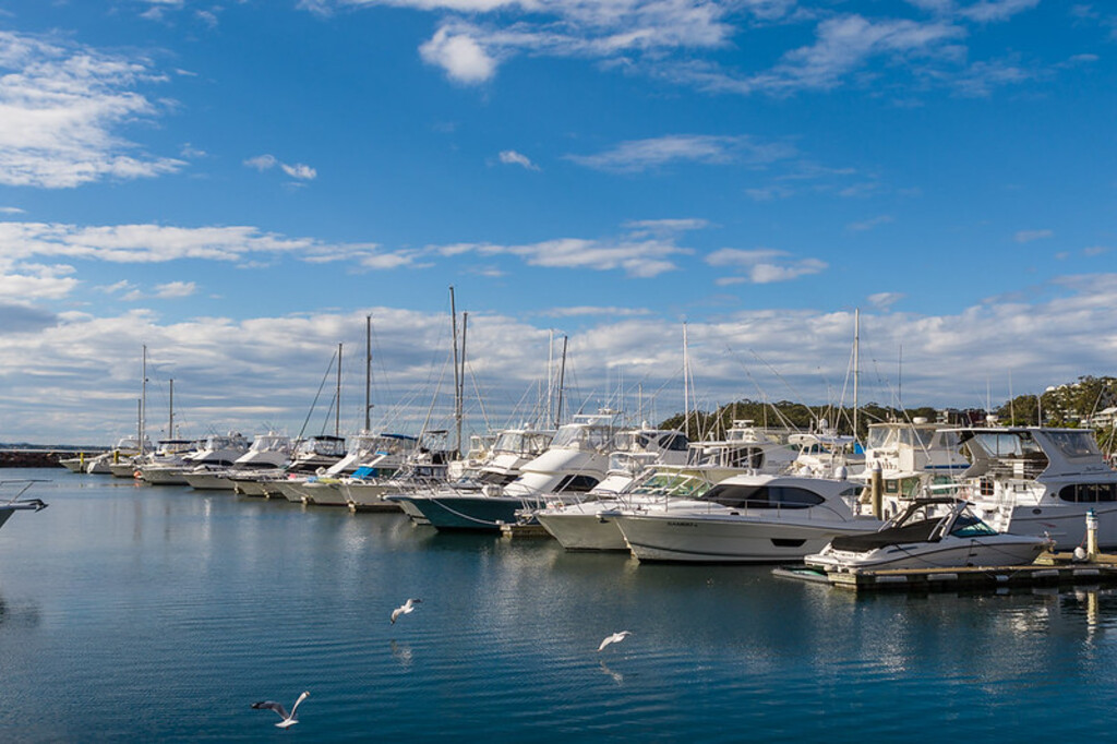 d'Albora Marina, Nelson Bay