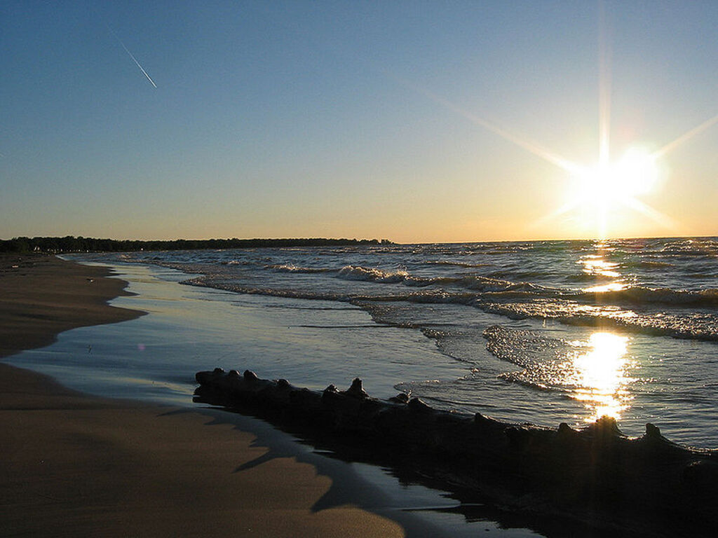 Lake-huron-ipperwash-beach