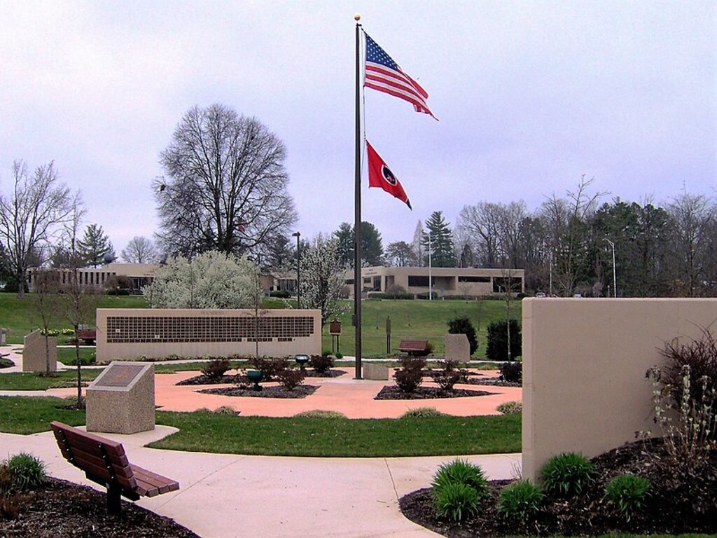 Oak-ridge-commemorative-walk1