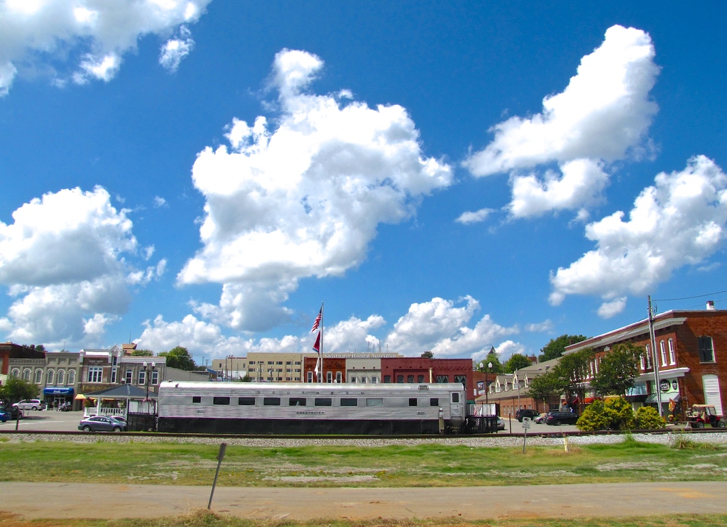 Sweetwater-downtown-tn
