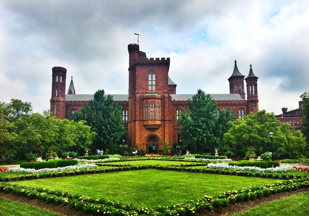 Smithsonian Institution Building
