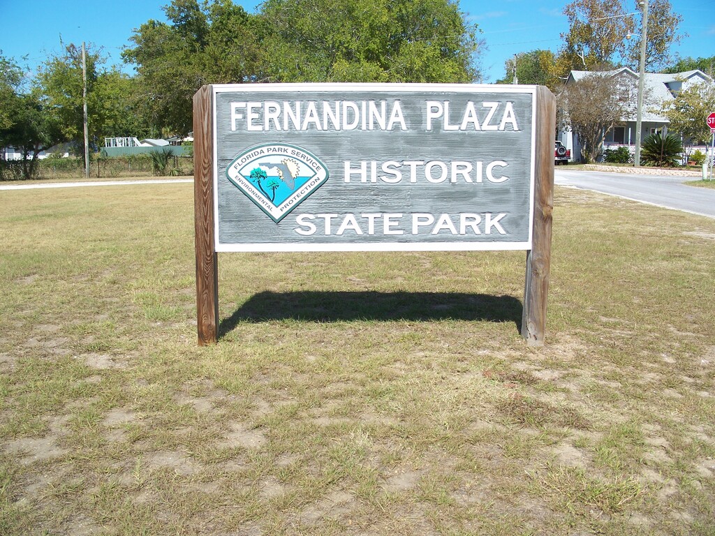 Fernandina Beach FL Plaza