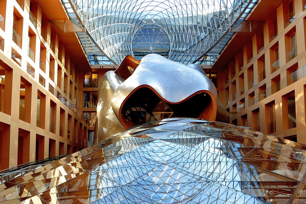 DZ Bank building in Berlin + interior