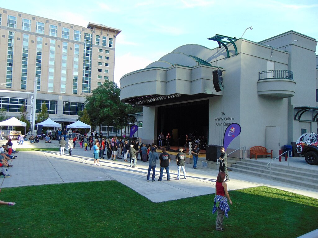 Gallivan Center stage, Oct 16