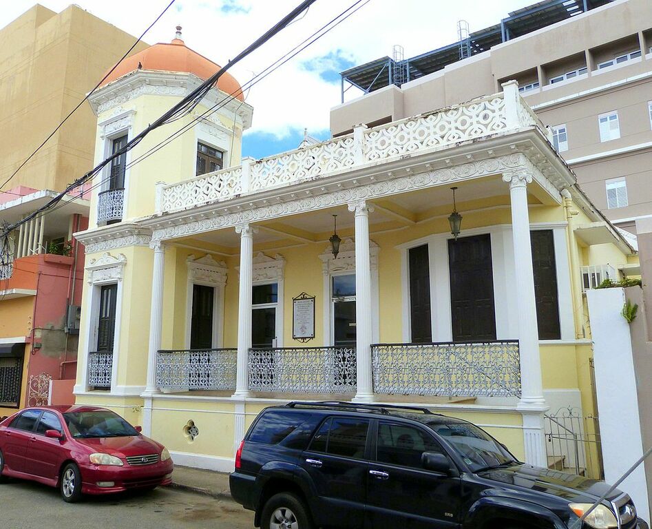 Residencia Cardona - Aguadilla Puerto Rico
