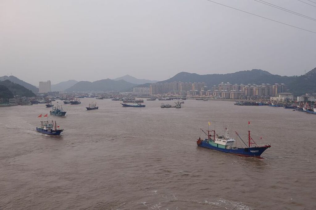 Shipu Fishing Harbor, 2014-10-06 01
