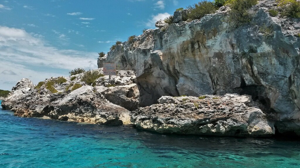 Thunderball Grotto