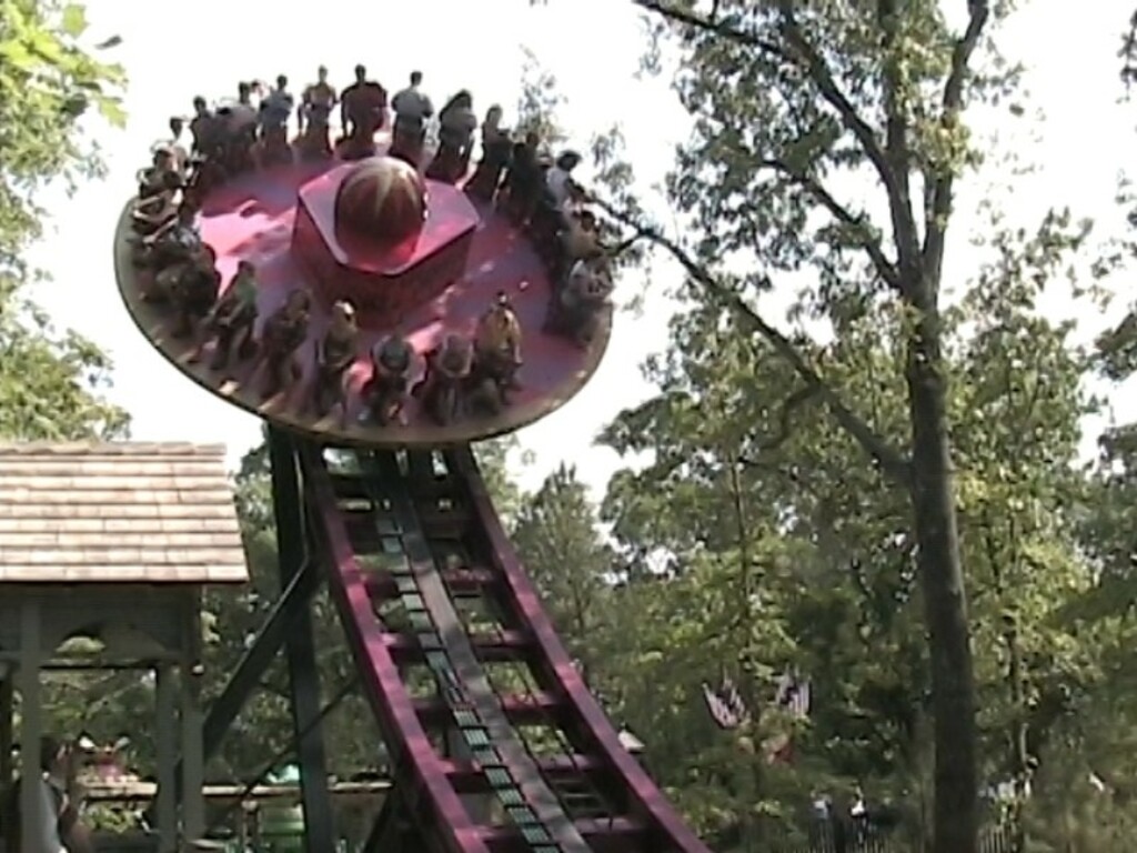 Electro Spin at Silver Dollar City 1