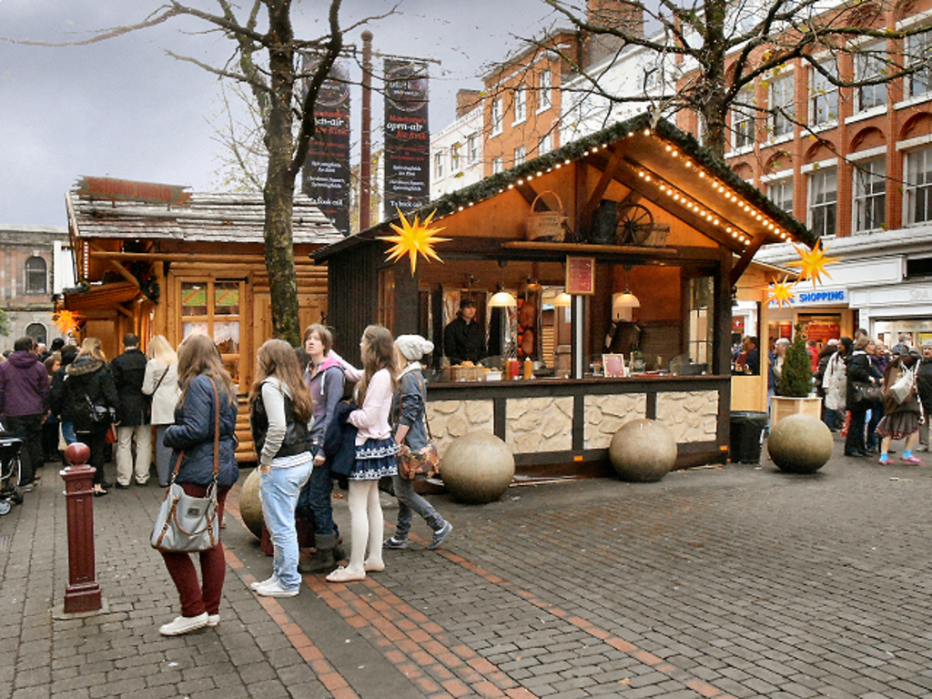 Christmas Market, St Ann's Square - geograph.org.uk - 2711688