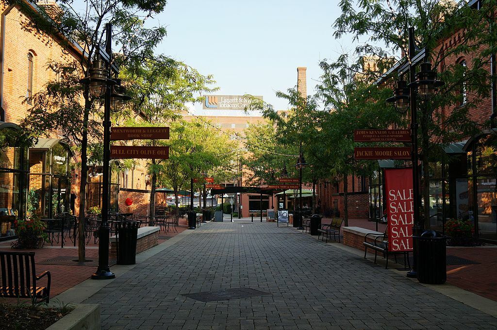 A walk through Brightleaf Historic District, Durham, North Carolina