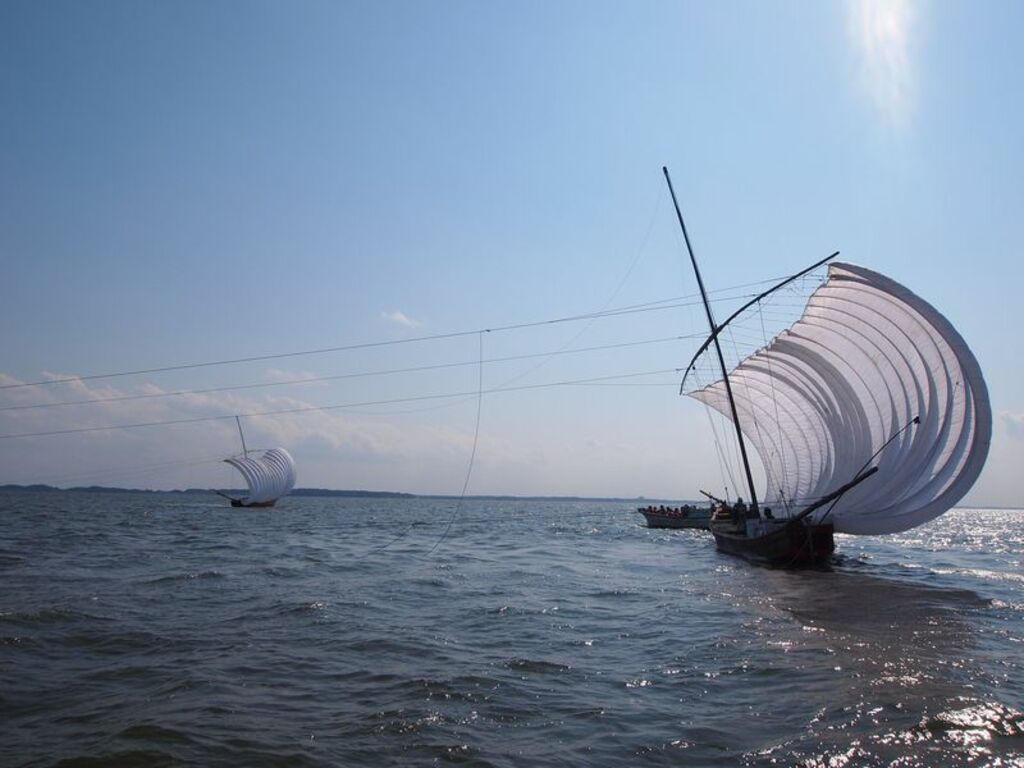 Take a sailboat cruise around lovely Lake Kasumigaura