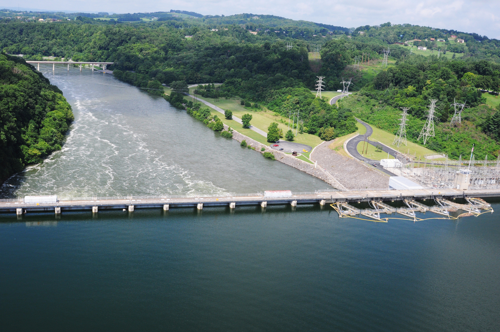 Douglas Dam - Tennessee 002