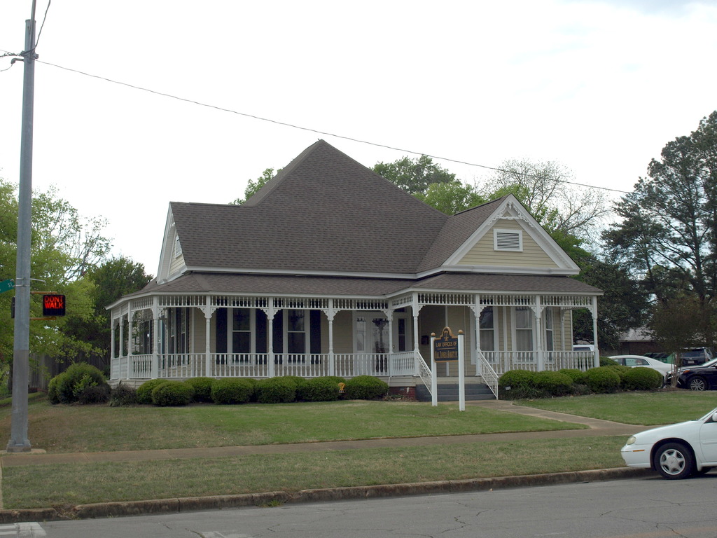 Womble Home Tuscumbia Apr 2017