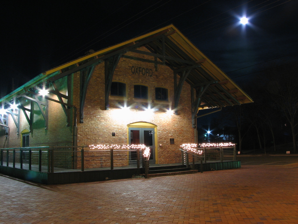 Illinois Central Depot - Oxford, MS - panoramio - Matthew Nichols