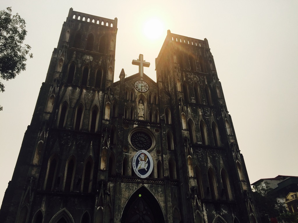 things to do in hoan kiem lake | visit the historical st. joseph's cathedral