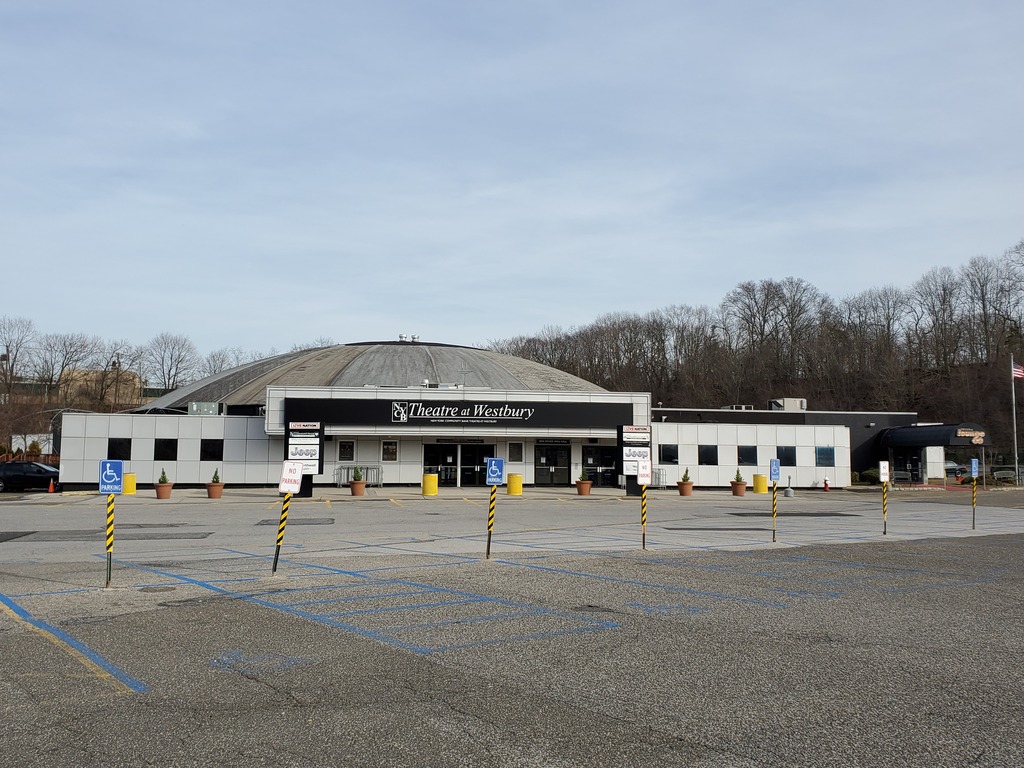 NYCB Theatre at Westbury, 2020