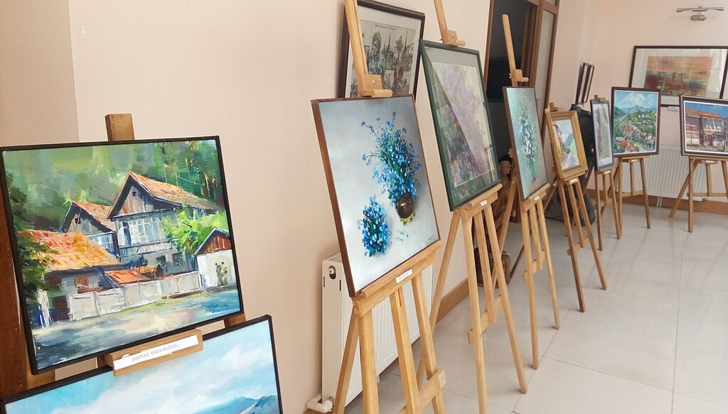 Geological Museum and Art Gallery (Dilijan)1