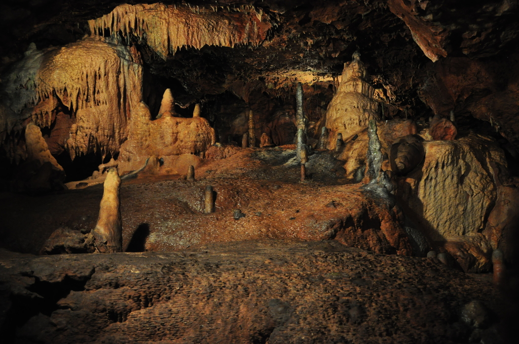 Kents Cavern (7033)