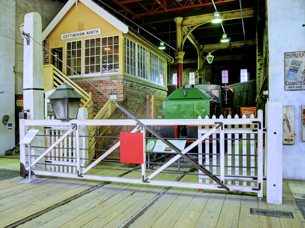 Cottingham North Level Crossing, Streetlife Museum of Transport