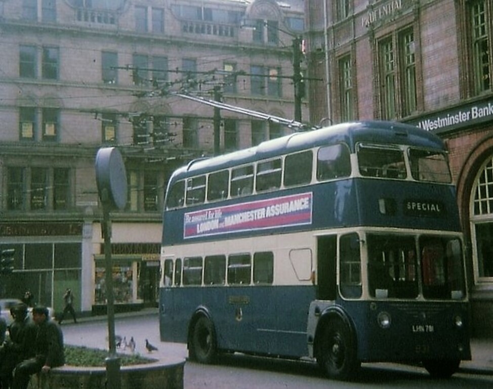Trolleybus in Bradford City Centre