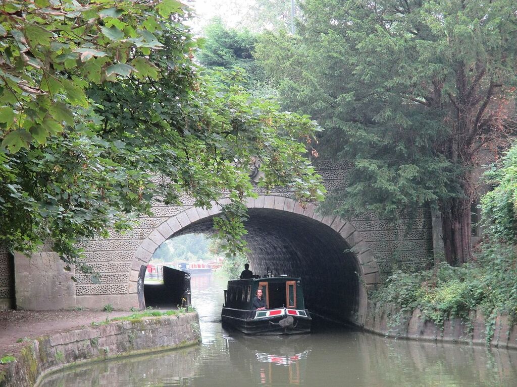 Kennet and Avon Canal bridge with boat