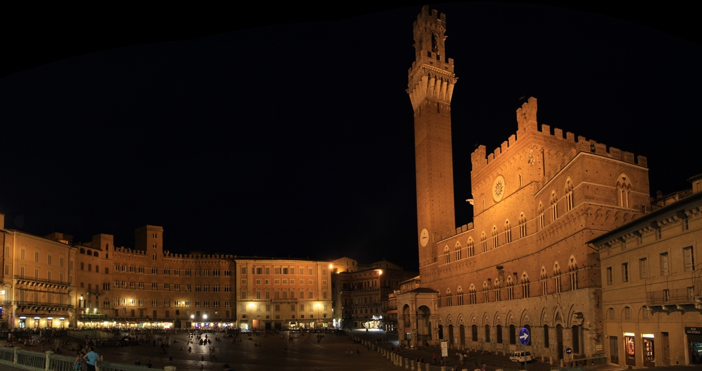 Piazza del Campo (Siena) 2013