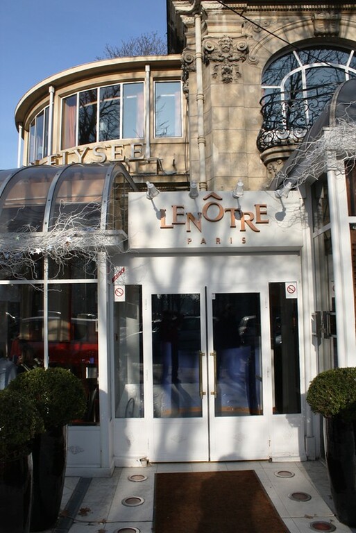 Entrada a Lenôtre París