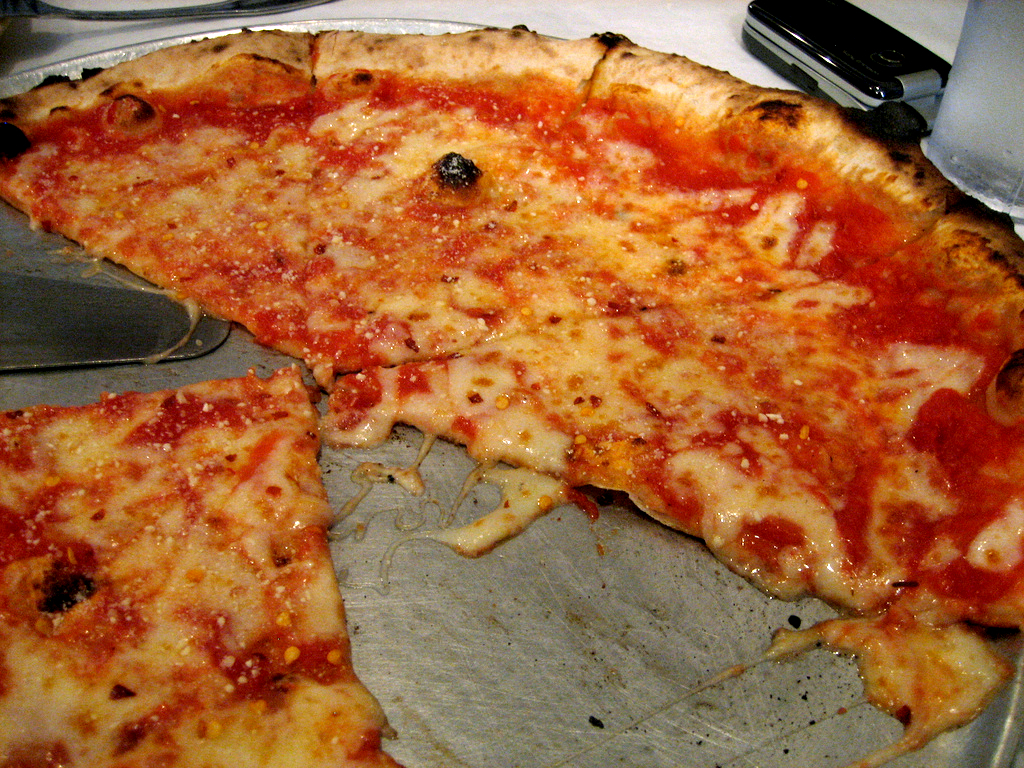 NYC-East Harlem-Patsy's Pizzeria-03