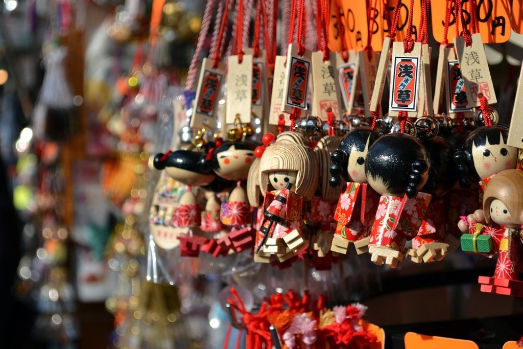 what to buy in osaka airport | osaka-themed souvenirs