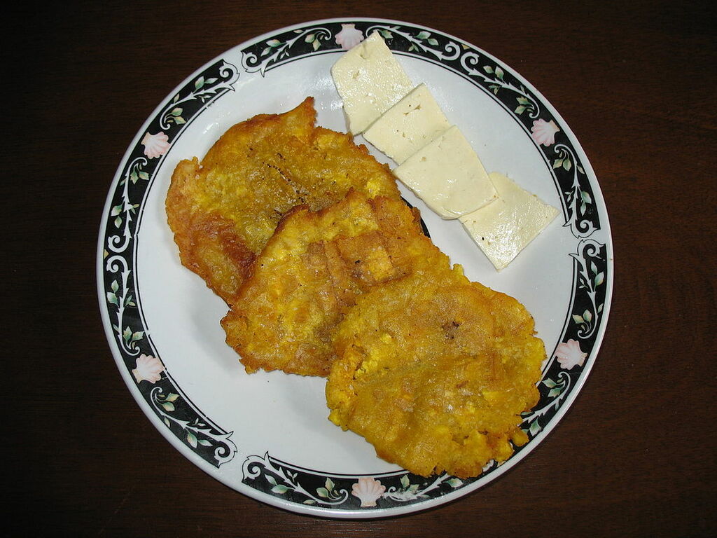 Patacones con queso