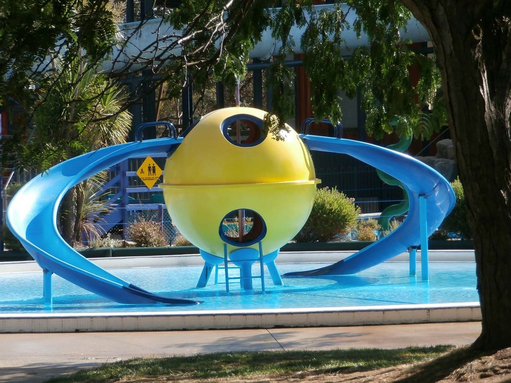 Splash pad