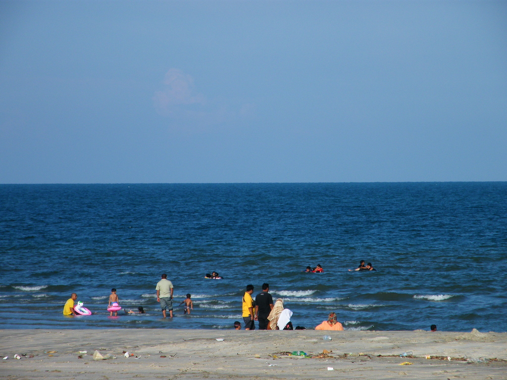 Pantai Batu Hitam, Beserah, Kuantan