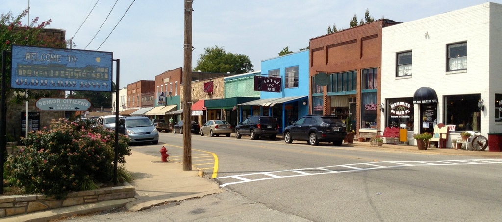 Main Street, Hardy, Arkansas, USA