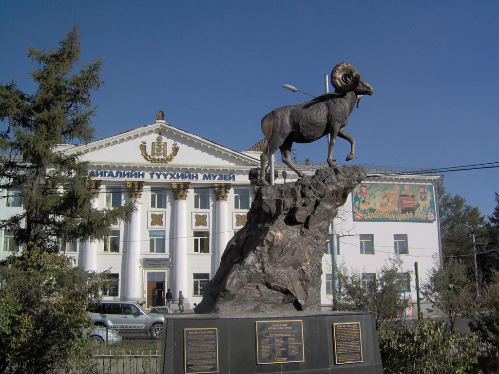 Mountain goat in front of the Natural History Museum - Ulan Bator (Mongolia)