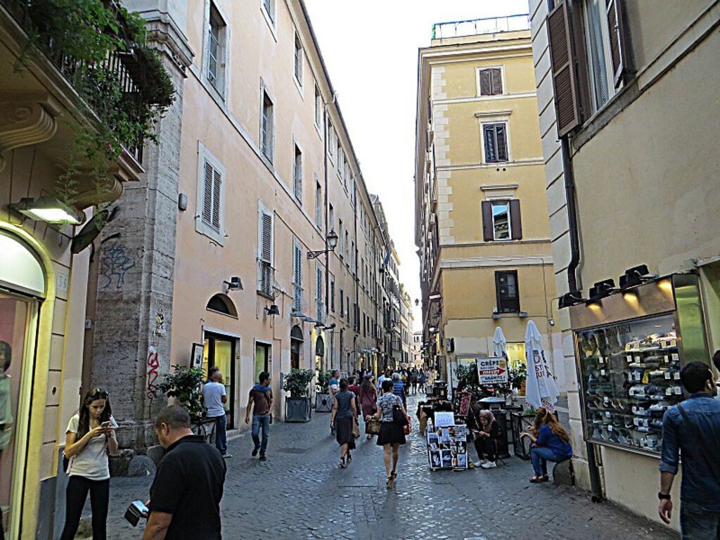Via dei Giubbonari - panoramio