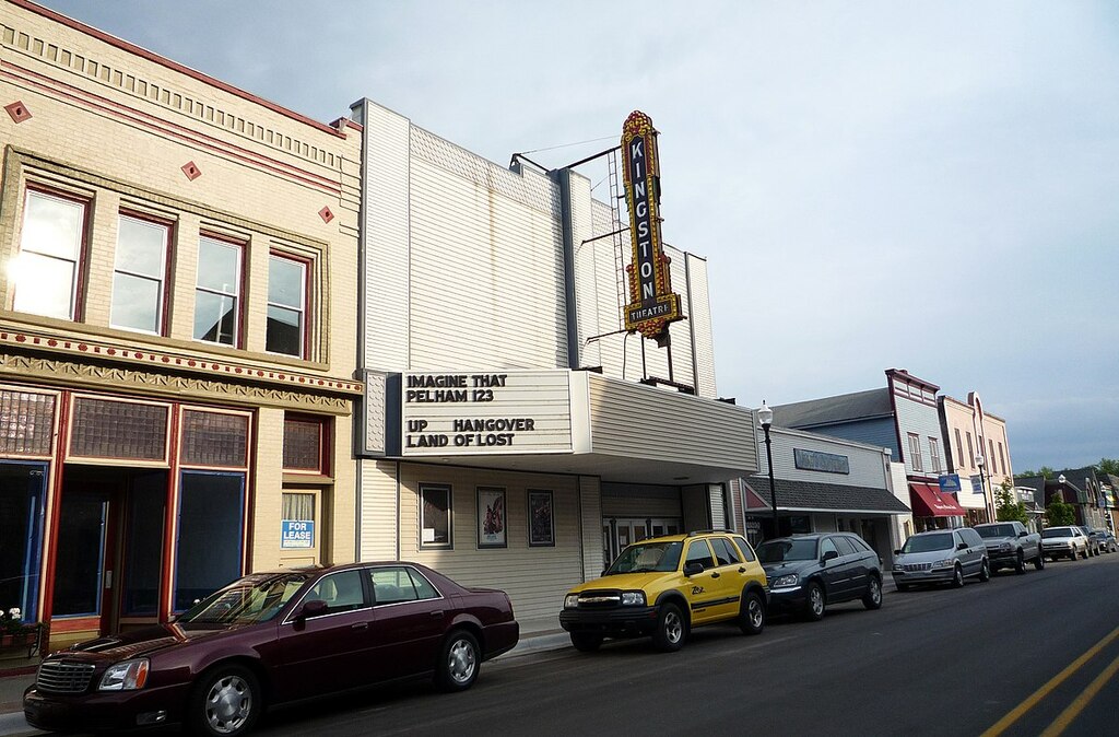 2009-0618-Cheboygan-KingstonTheater