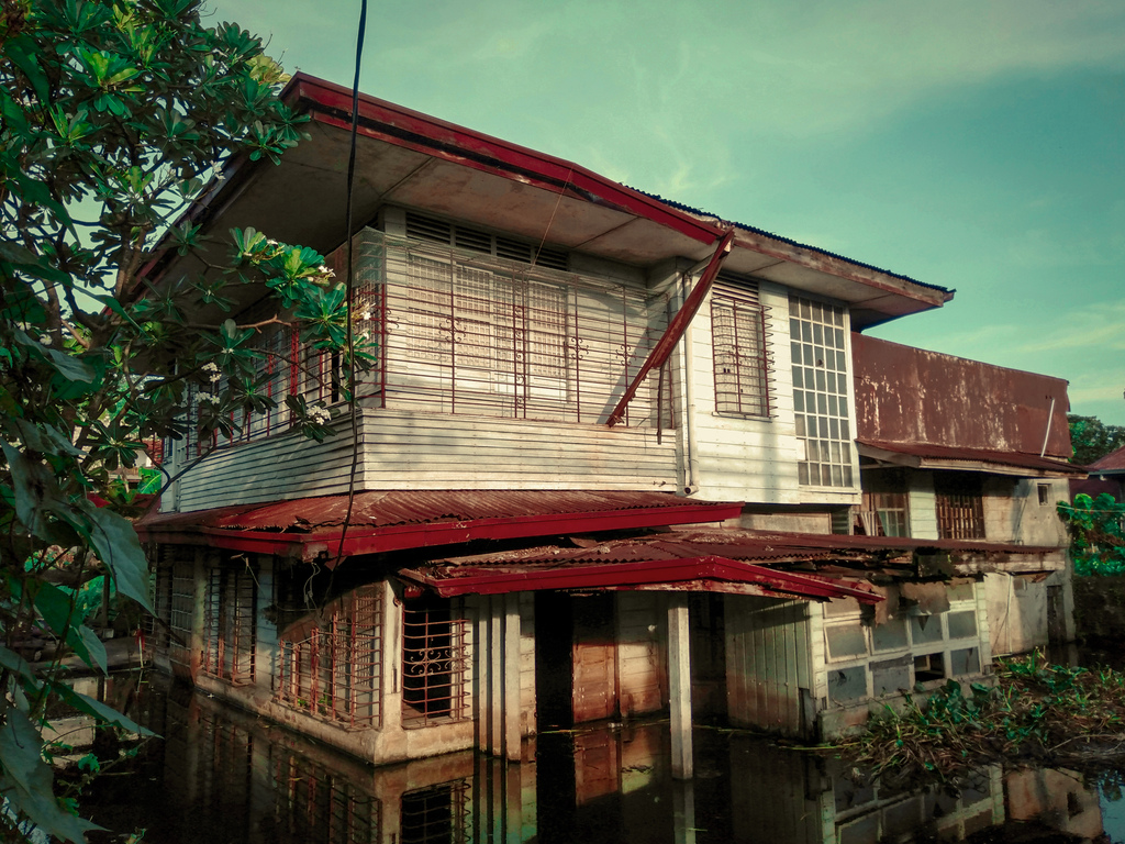 Dr. Pio Valenzuela Ancestral House