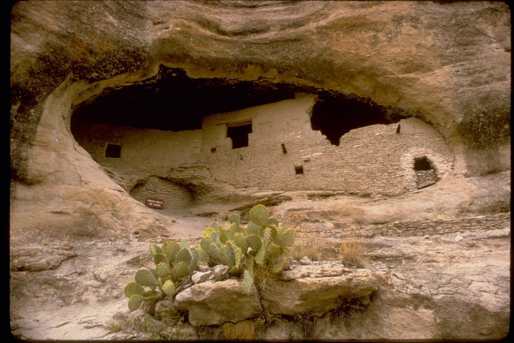 Gila Cliff Dwellings National Monument GICL3442