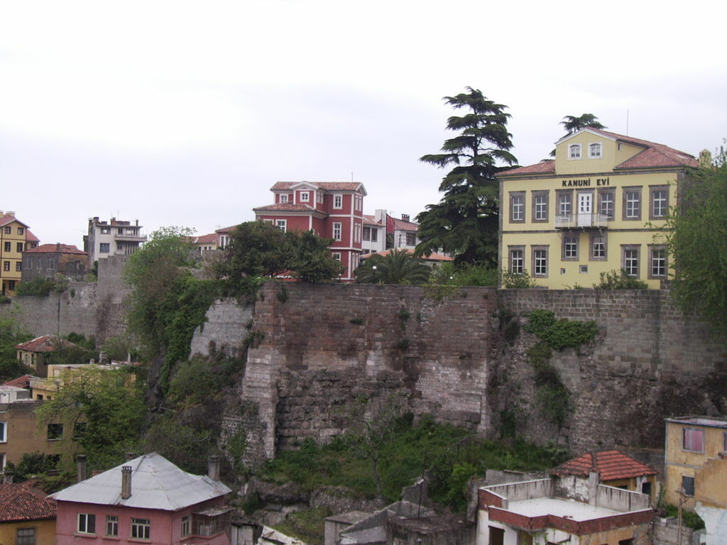 Kanuni Evi